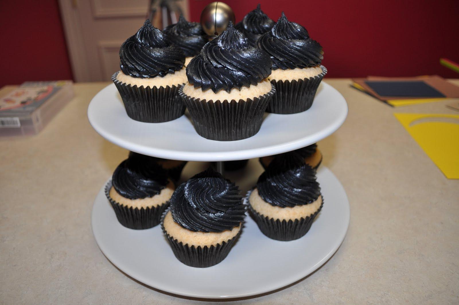 Party Cupcake Centerpiece