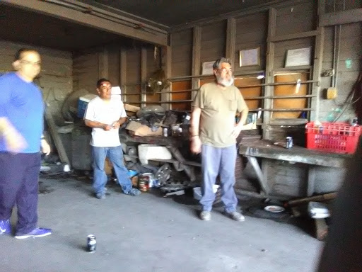 Auto Body Shop «Villegas Paint & Body Shop», reviews and photos, 911 Viendo St, San Antonio, TX 78201, USA