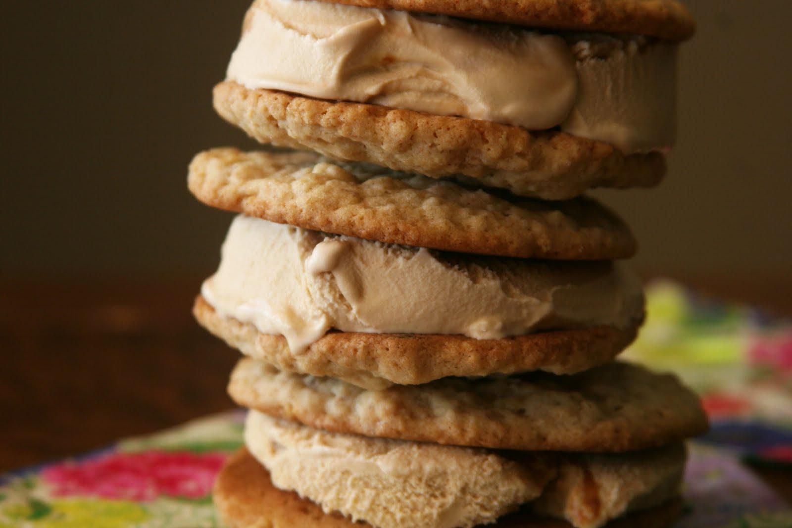 White Chocolate Oatmeal Cookie