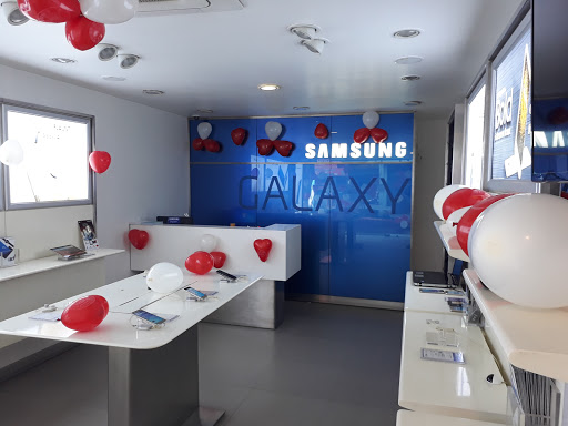 Samsung Smart Café, Samsung Smart Café | Dhruv Solutions, Ward No. 3, Beasa Moar Akhara Bazar, Kullu, Kullu, Himachal Pradesh 175101, India, Telephone_Store, state HP