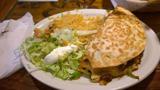 Mexican Restaurant «El Maguey», reviews and photos, 631 N Glenstone Ave, Springfield, MO 65802, USA