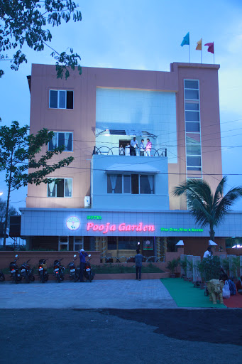 Hotel Pooja Garden, Near PVR Cinemas, Ambedkar Chowk, Latur Phata, Nanded, Maharashtra 431603, India, Indoor_accommodation, state MH