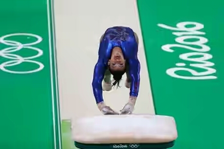 2016 Rio Olympics: Another Freaky Accident As Gymnast Ellie Downie Landed On Neck And Head