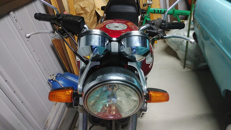 その他のCB400SF・メッキメーターカバー・フェアレディZ35プロト・聖丸・カワハギに関するカスタム事例の投稿画像7枚目