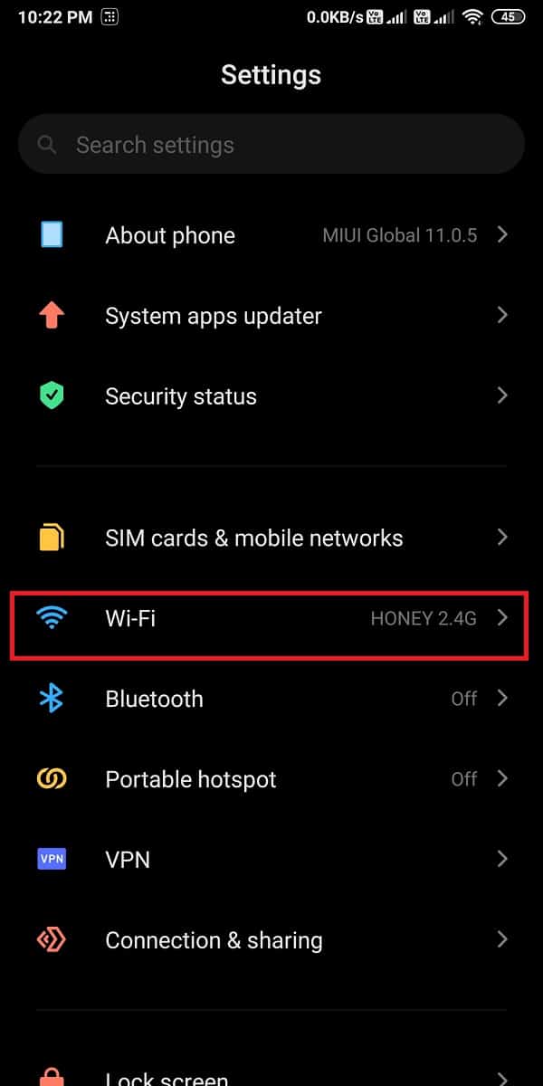 Wi-Fi 또는 Wi-Fi 및 네트워크 섹션을 탭합니다.