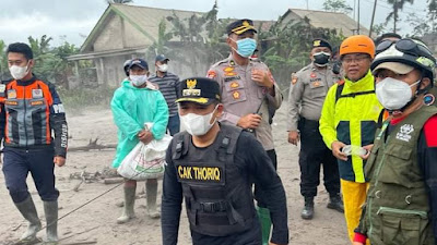 Status Gunung Semeru Naik Menjadi Awas Level IV, Pemkab Lumajang Tetapkan 14 Hari Tanggap Darurat Bencana