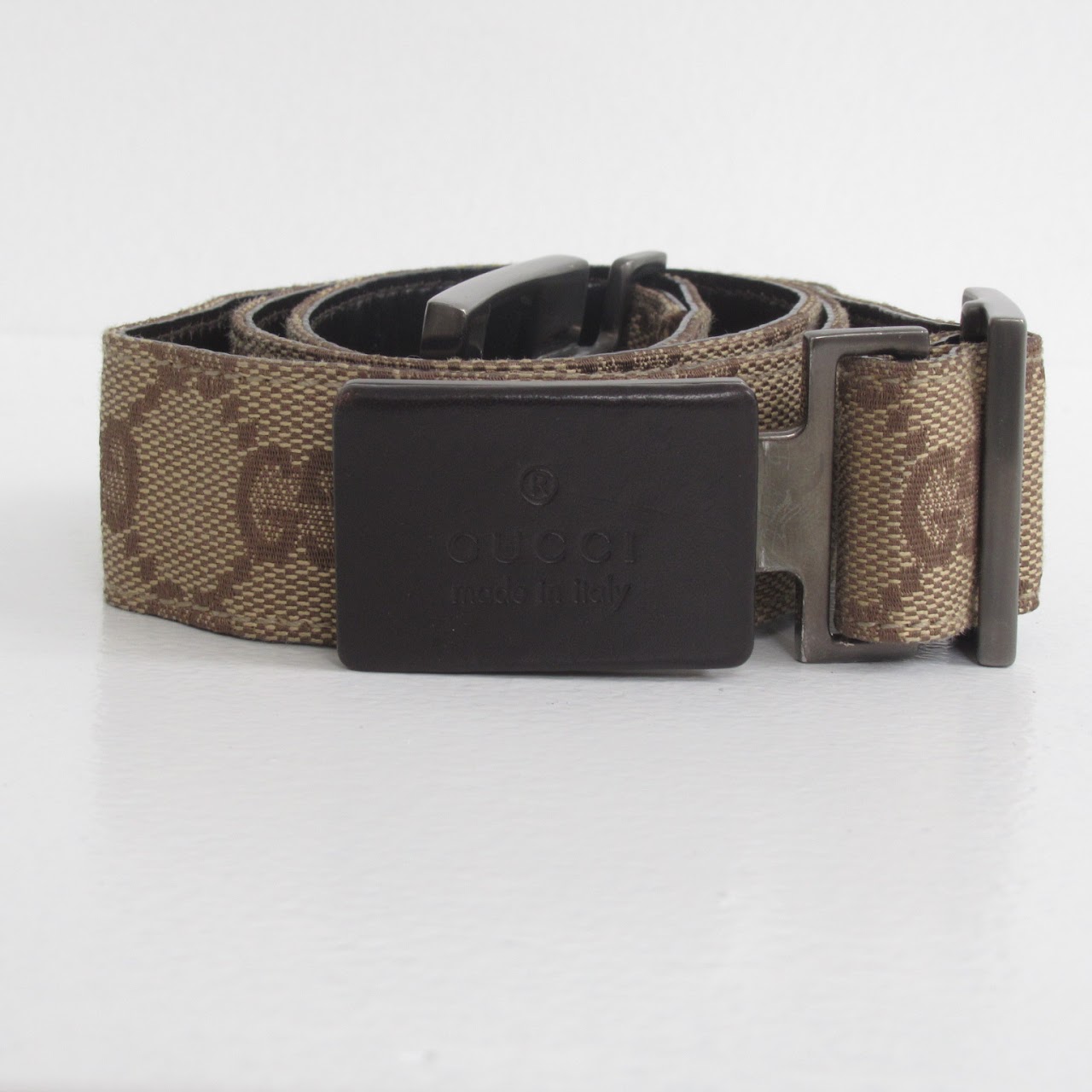 Gucci Silver Tone Buckle Belt