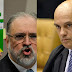 PGR bate o pé e manda recado para Moraes,  "Não vou investigar Bolsonaro, Eduardo e Flávio.
