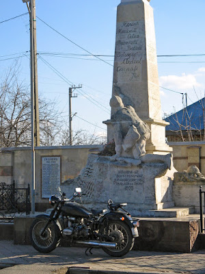 Monument_Moara_Vlasiei_2_forum.jpg