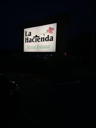 Mexican Restaurant «La Hacienda Mexican Restaurant», reviews and photos, 4601 US-90, Pace, FL 32571, USA