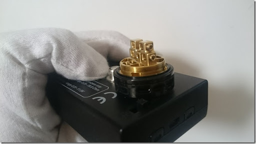 DSC 0387 thumb%255B1%255D - 【RTA】「Advken MANTA RTA（マンタ RTA）」レビュー。タンク形状が特徴的！しかし予備タンクは。。。【VAPE/RTA/アトマイザー】