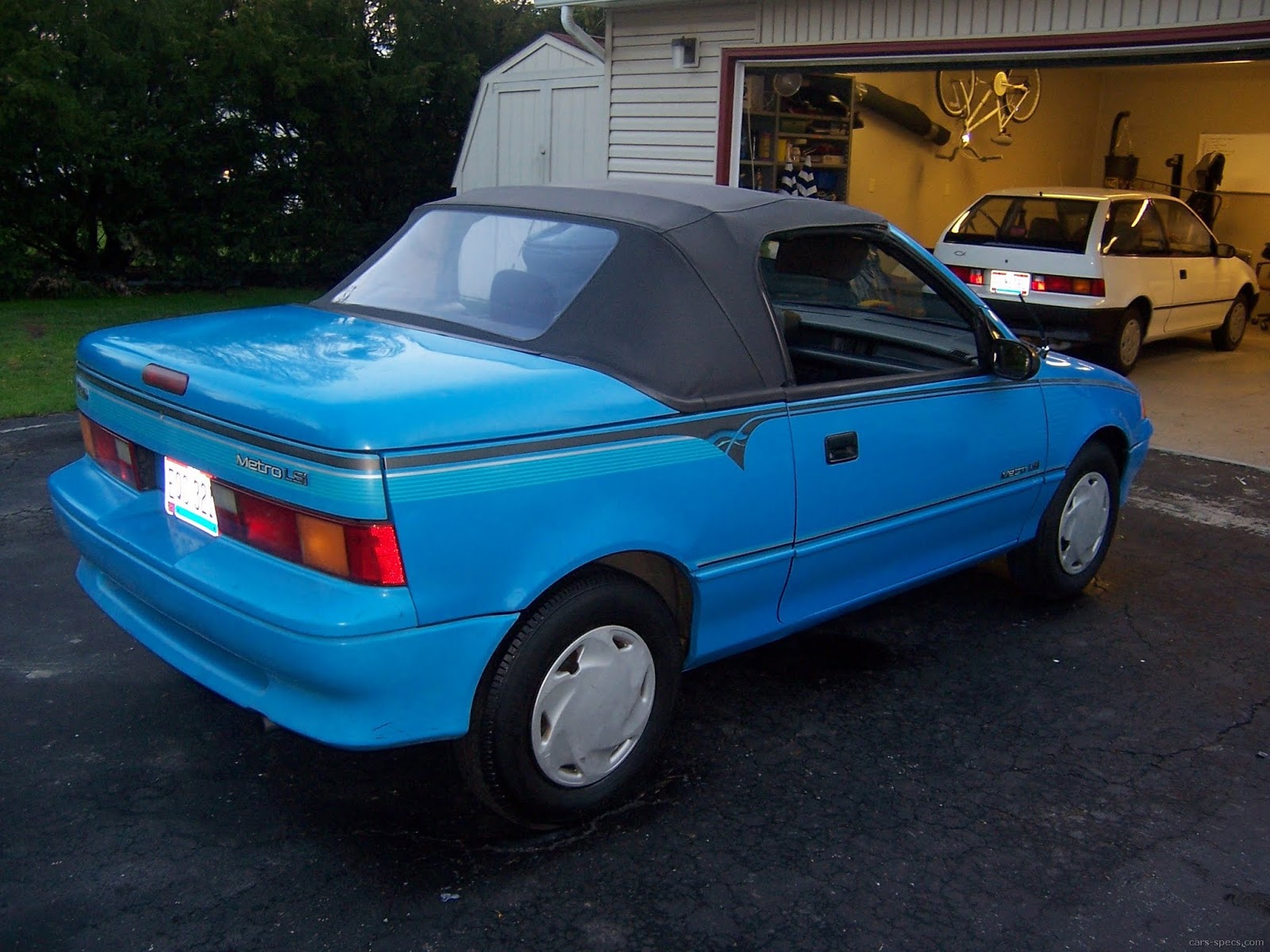 1992 Geo Metro Convertible Specifications, Pictures, Prices