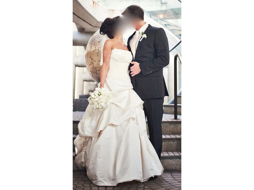 used wedding gown ivory tall