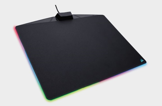 corsair mm800 rgb mouse pad 01