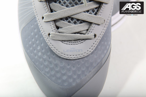 Nike LeBron 8 V2 Low Featuring Your Favorite Greyish Look