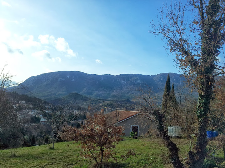 The ridge above Quillan