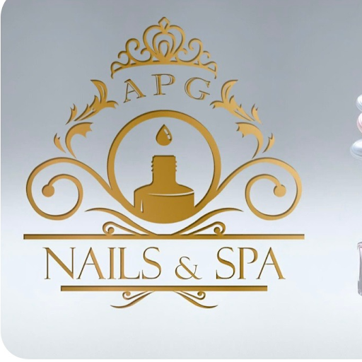 Lee's Nails and Spa logo