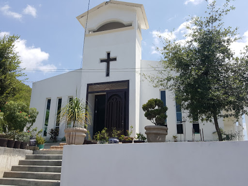 Parroquia San Judas Tadeo, Jorge A. Treviño Martínez 174, Raúl Caballero, 67543 Montemorelos, N.L., México, Institución religiosa | NL