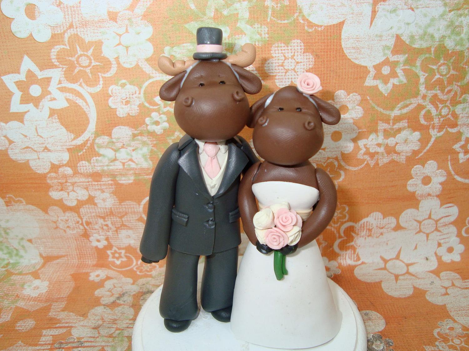 Customized Moose Wedding Cake