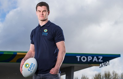 REPRO FREE***PRESS RELEASE NO REPRODUCTION FEE***
Topaz Cash for Clubs Launch with Jonathan Sexton, Topaz, Northern Cross, Clonshaugh, Dublin 27/4/2016
Pictured at the launch of Cash for Clubs is Topaz ambassador Jonathan Sexton. The Ireland and Leinster out-half who has joined Topaz in encouraging clubs across the country to sign up to the community initiative, which offers clubs of all types and sizes from across the island of Ireland the chance to win up to €250,000 in cash prizes. 
For more, see: www.topaz.ie 
Mandatory Credit ©INPHO/Dan Sheridan