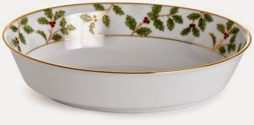  Noritake Holly  &  Berry Gold Oval Vegetable Bowl