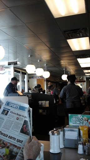 Breakfast Restaurant «Waffle House», reviews and photos, 4912 N Springboro Pike, Moraine, OH 45439, USA