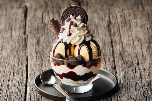 Oreo Magic Sundae