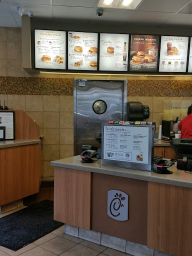 Fast Food Restaurant «Chick-fil-A», reviews and photos, 4132 US Hwy 98 N, Lakeland, FL 33810, USA