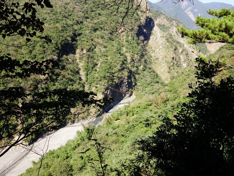 2014_0101-0105 萬山神石、萬山岩雕順訪萬頭蘭山_0033