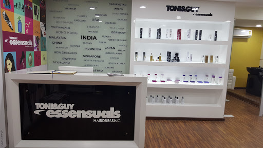 Toni & Guy Essensuals, 15, Sapthagiri Enclave, 15th Cross Road, 4th Phase, JP Nagar, Bengaluru, Karnataka 560076, India, Hairdresser, state KA