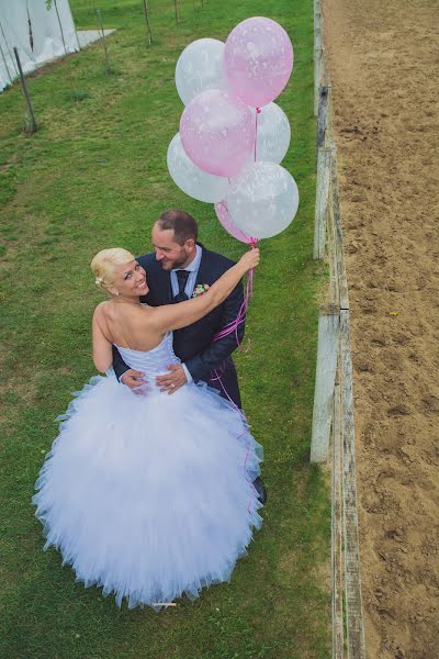 Fotografo di matrimoni Ákos Jurás (jurasakos). Foto del 15 febbraio 2016