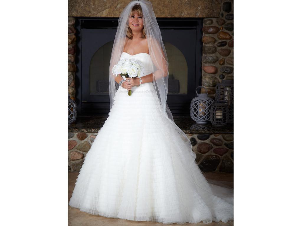 8   Used Wedding Dresses