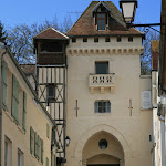 Porte St Côme