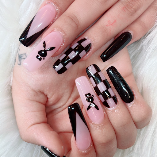 Cute Nails & Spa logo