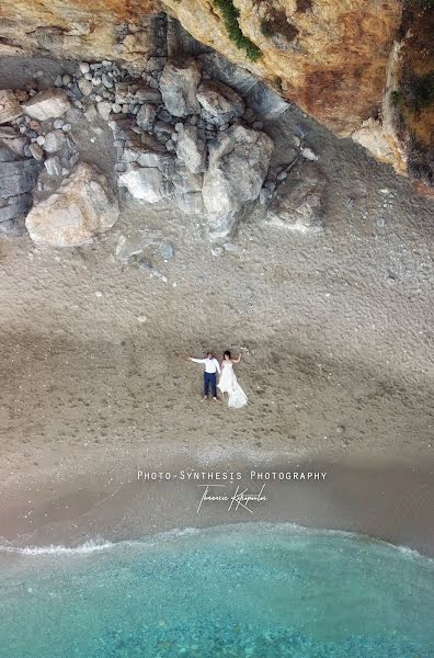 結婚式の写真家Thanasis Kotsopoulos (photo-synthesis)。2021 10月12日の写真