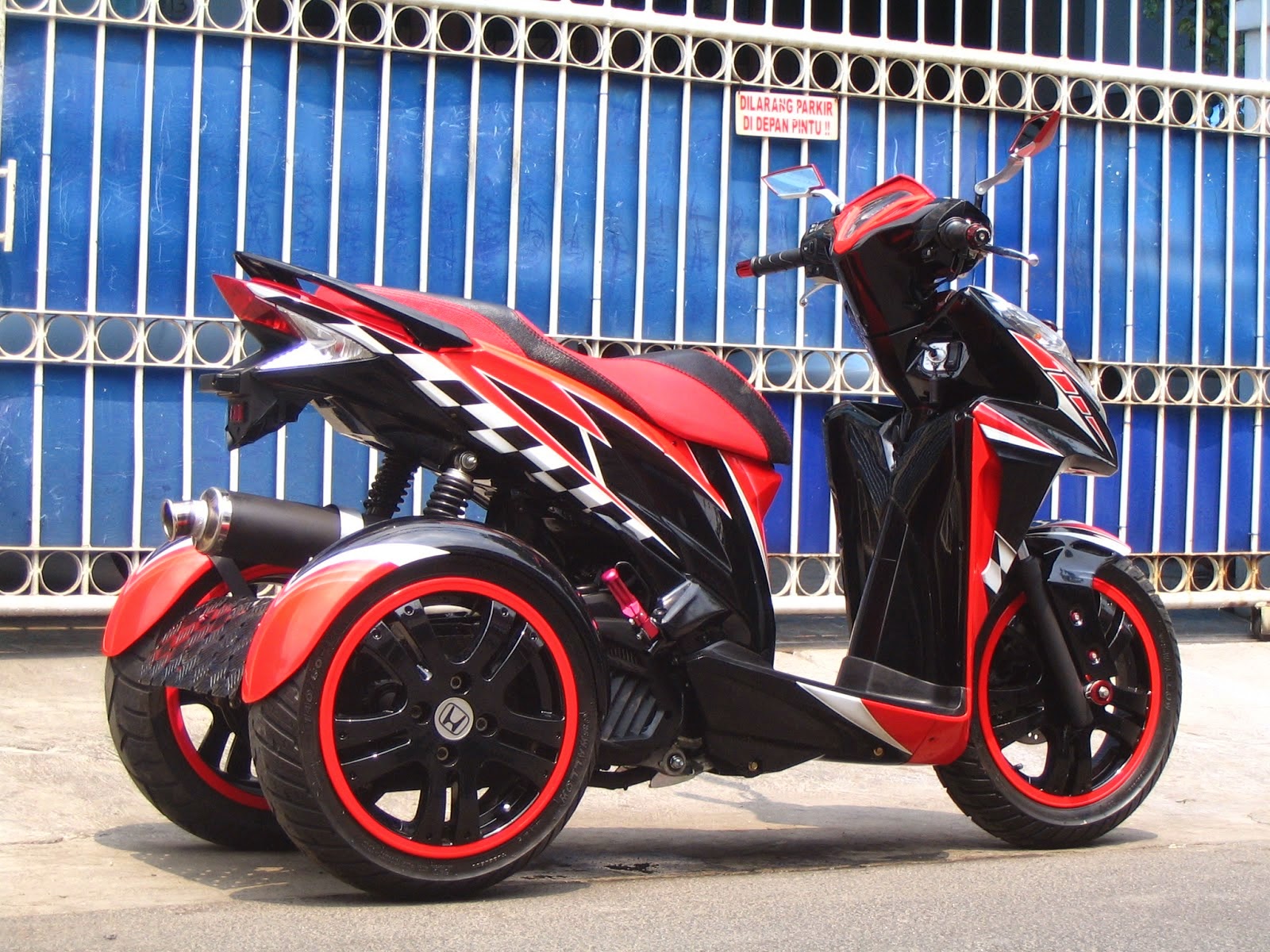 Beli Velg Vario 150