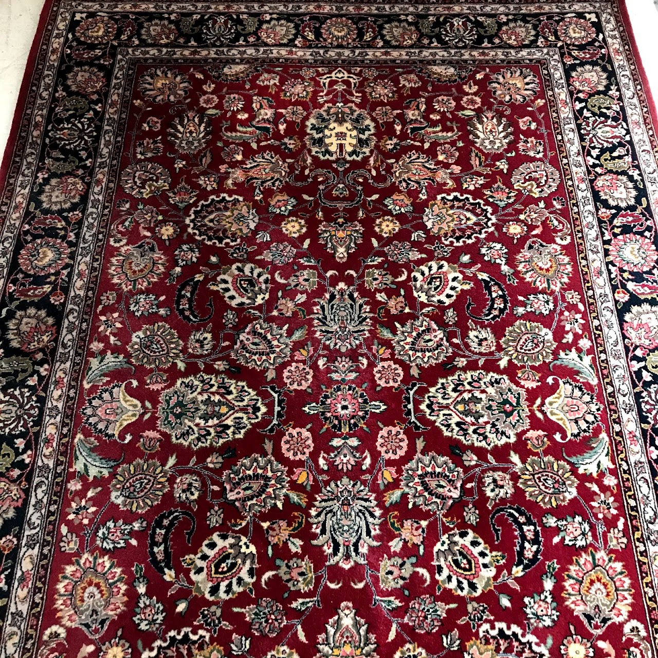 Mahal Style Wool Floral Area Rug