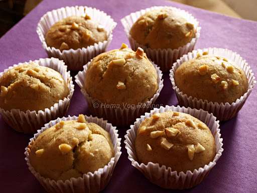 Eggless Banana Muffins