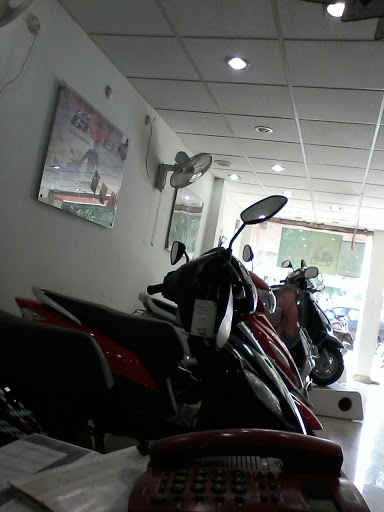 Allianze Suzuki, Sitapur Rd, Bargadi, Bakshi Ka Talab, Navi Kot Nandana, Uttar Pradesh 226201, India, Suzuki_Dealer, state UP