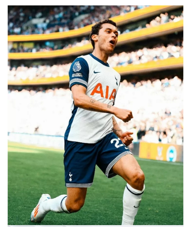 Tottenham Spurs to Victory: 3-1 Win Condemns Southampton to Relegation