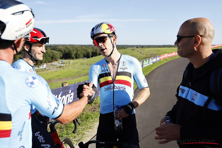 Sterke Wout van Aert liet monden openvallen op WK gravel: "Het is niet normaal"