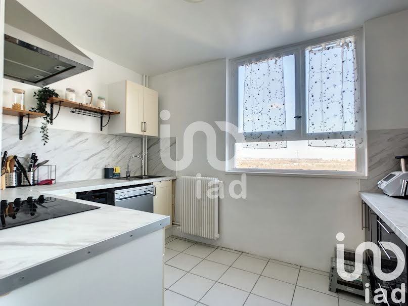 Vente appartement 3 pièces 68 m² à Ris-Orangis (91130), 158 000 €