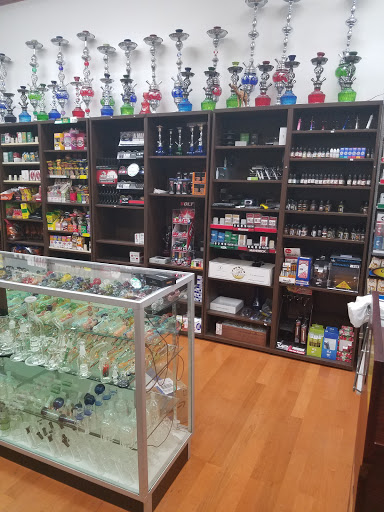 Cigar Shop «Monroe Smoke & Vape Shop», reviews and photos, 118 S Lewis St, Monroe, WA 98272, USA