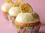 Banana Cupcakes with Vanilla Pastry Cream was pinched from <a href="http://www.browneyedbaker.com/2011/01/21/banana-cupcakes-with-vanilla-pastry-cream/" target="_blank">www.browneyedbaker.com.</a>