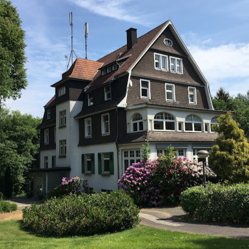 newcare clinic Altenkirchen logo