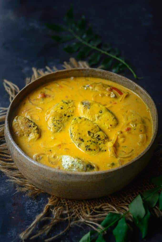 Authentic Kerala Style Fish Molee (Molly) Recipe