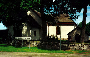 Botils�ters Kyrka 2001, foto: M-O Sander