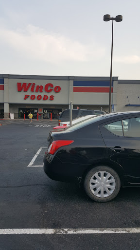 Supermarket «WinCo Foods», reviews and photos, 2511 SE 1st St, Gresham, OR 97080, USA