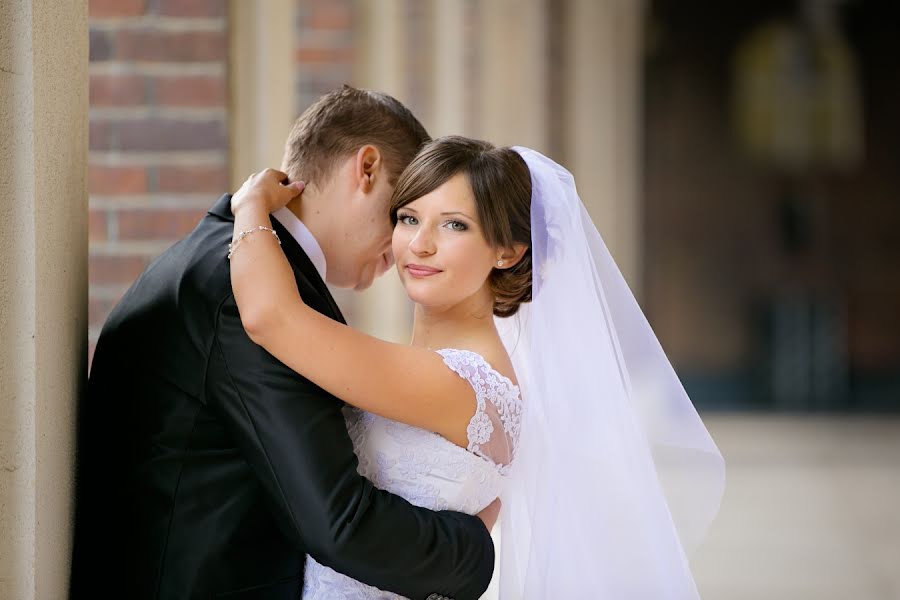 Fotógrafo de casamento Márton Bozsó (bozsomarton). Foto de 3 de março 2019