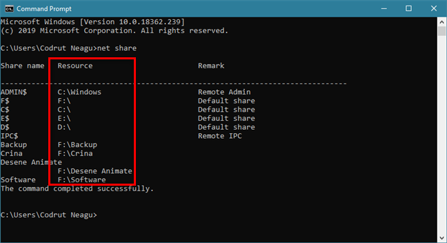 La commande net share vous indique le chemin de chaque dossier partagé